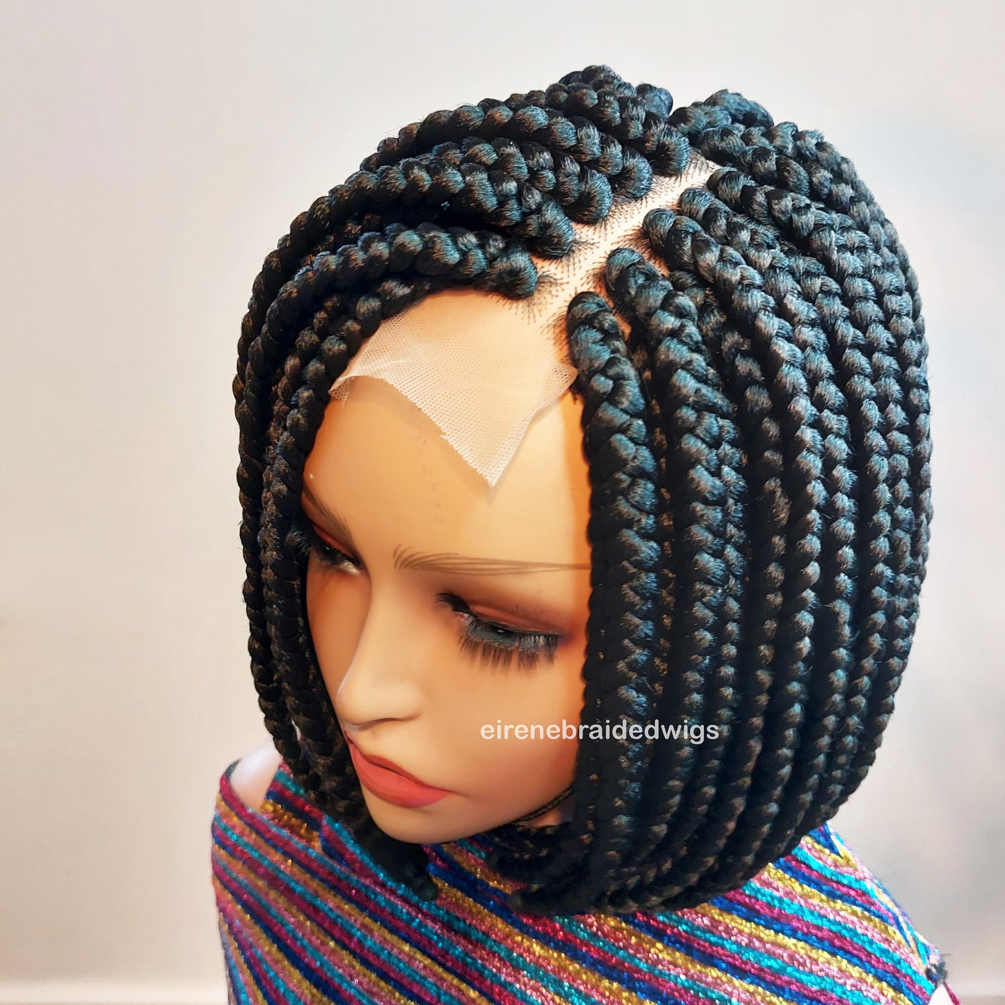 Bob Wig – Braided Wig for Black Women – Short Box Braids Wig – blunt-cut jumbo braids – light-weight side-part locs wig – – product image 2