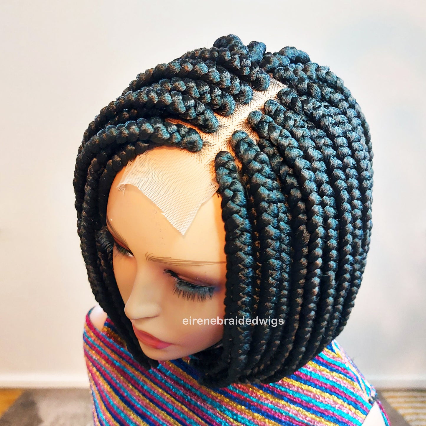 Bob Wig – Braided Wig for Black Women – Short Box Braids Wig – blunt-cut jumbo braids – light-weight side-part locs wig – – product image 7